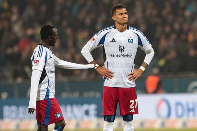 Davie Selke Hamburger SV,27 and Jean Luc Dompe Hamburger SV,7 2 Soccer Bundesliga Season 2024 2025 Eintracht Braunschweig vs Hamburger SV at Eintracht Stadion in Braunschweig Action,Soccer,Man,Men,Germany,08 11 2024