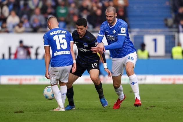 2024 11 09 xJFAx 2 Bundesliga SV Darmstadt 98 Hertha BSC v l , Fabian Nürnberger SV Darmstadt 98 , Ibrahim Maza Hertha BSC , Aleksander Vukovic SV Darmstadt 98 , Zweikampf, Action, Aktion, Battles for the Ball DFL DFB REGULATIONS PROHIBIT ANY USE OF PHOTOGRAPHS as IMAGE SEQUENCES and or QUASI VIDEO Copyright: JoaquimxFerreira
