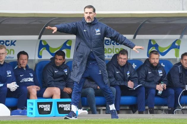 Coach Cristian Fiel Hertha BSC Berlin 09 11 2024 2 Bundesliga, Season 24 25 SV Darmstadt 98 vs Hertha BSC Berlin, Stadion am Boellenfalltor, emonline, emspor,