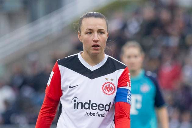 Google Pixel Womens Bundesliga Eintracht Frankfurt 1 FC Köln, 09 11 2024 After a long injury Tanja Pawollek Eintracht Frankfurt 31 is back on the pitch and immediately has the captains armband, clipping, portrait portrait, Eintracht Frankfurt 1 FC Köln, Frankfurt, Stadion am Brentanobad, 9 11 2024 Copyright: xBEAUTIFULxSPORTS Gawlikx
