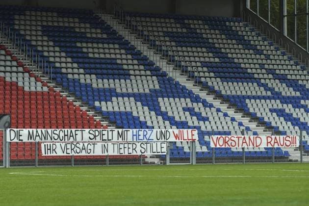 KFC Uerdingen 05 Fortuna Köln FOR EDITORIAL PURPOSES ONLY EDITORIAL USE ONLY p Football Regionalliga West 15 SPIELTAG KFC Uerdingen 05 Fortuna Köln on 09 10 2024 at the Grotenburg Stadium in Krefeld Banner of the fans of KFC Uerdingen 05 Germany North Rhine Westphalia Krefeld Copyright ThorstenxTillmann Copyright: ThorstenxTillmann doc7xz9h2h6epk1mp05vj0t ,EDITORIAL USE ONLY Copyright: ThorstenxTillmann