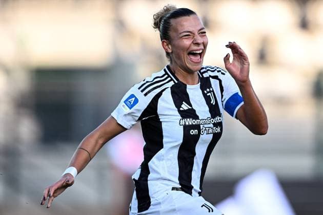 Football, FC Bayern get midfielder Arianna Caruso from Juventus Turin, archive pictures