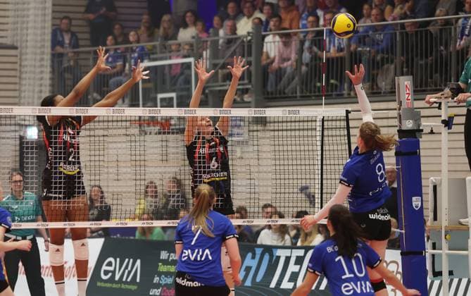 Volleyball, women, DVV Cup, TSV Flacht - Allianz MTV Stuttgart