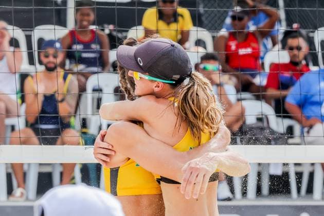 (241110) -- LAGUNA PROVINCE, Nov. 10, 2024 -- Stefanie Fejes (R) and Jana Milutinovic of Australia celebrate after winning the women s bronze medal match between Stefanie Fejes Jana Milutinovic of Australia and Shiba Asami Maruyama Saki of Japan at the Asian Volleyball Confederation (AVC) 2024 Asian Senior Beach volleyball, Beachvolleyball Championships in Laguna Province, the Philippines, on Nov. 10, 2024. ) (SP)PHILIPPINES-LAGUNA PROVINCE-AVC 2024 ASIAN SENIOR BEACH VOLLEYBALL CHAMPIONSHIPS-FINALS RouellexUmali 