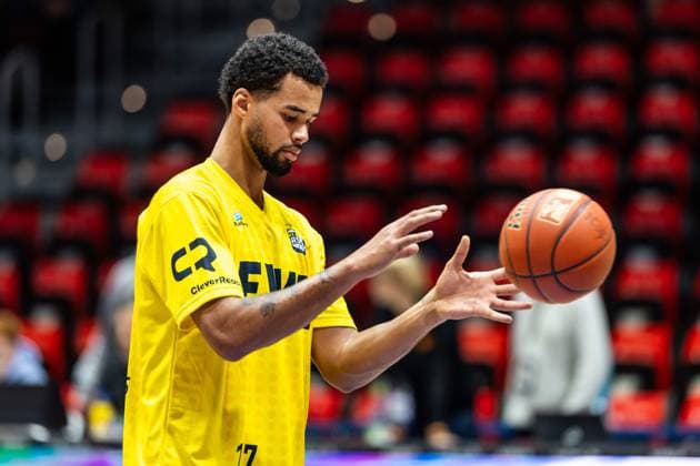 easyCredit Basketball Bundesliga, BBL, Saison 2024 2025, Herren. 10.11.2024, Niners Chemnitz -EWE Baskets Oldenburg, Norris Agbakoko (EWE Baskets Oldenburg, No17) Copyright. Alexander Trienitz.