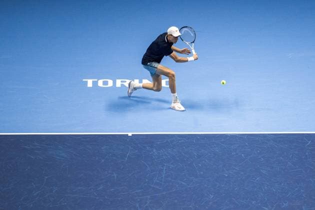 Italy s Jannik Sinner returns the ball to Australia s Alex de Minaur during& xa0;their singles tennis match of the ATP, Tennis Herren World Tour Finals at the Inalpi Arena, in Turin, Italy - - Sunday, November 10, 2024.  Copyright: xMarcoxAlpozzi LaPressex