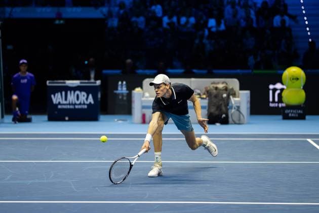 Italy s Jannik Sinner returns the ball to Australia s Alex de Minaur during& xa0;their singles tennis match of the ATP, Tennis Herren World Tour Finals at the Inalpi Arenar, in Turin, Italy - - Sunday, November 10, 2024.  Copyright: xMarcoxAlpozzi LaPressex