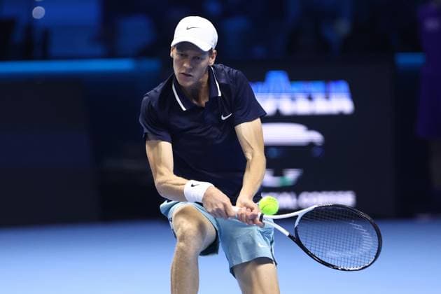 Jannik Sinner vs Alex De Minaur Jannik Sinner of Italy in action during the Round Robin singles match between Jannik Sinner of Italy and Alex De Minaur of Australia on Day One of the Nitto ATP, Tennis Herren World Tour Finals. Turin Inalpi Arena Italy Copyright: xMarcoxCanonierox