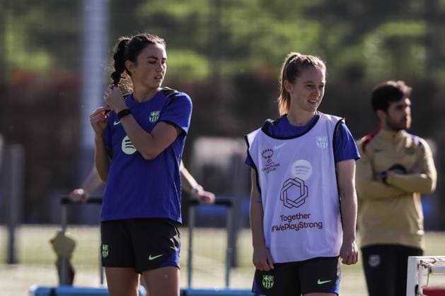 November 11, 2024, Sant Joan Despi, Barcelona, SPAIN: Ingrid Engen and Keira Walsh during the training day of FC Barcelona, Barca ahead UEFA WomenÃ¢â‚¬â ¢s Champions League, football match against SKN St. Polten at Ciudad Esportiva Joan Gamper on November 11, 2024 in Sant Joan Despi, Barcelona, Spain. Sant Joan Despi SPAIN - ZUMAa181 20241111_zaa_a181_007 Copyright: xJavierxBorregox