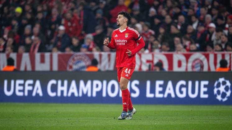 MUNICH, GERMANY - NOVEMBER 6: Tomas Araujo of S.L. Benfica during the UEFA Champions League 2024 25 League Phase MD4 match between FC Bayern Munchen and SL Benfica at Football Arena Munich on November 6, 2024 in Munich, Germany. Photo by Sebastian Frej FC Bayern Munchen v SL Benfica - UEFA Champions League 2024 25 League Phase MD4 Copyright: xSebastianxFrejx
