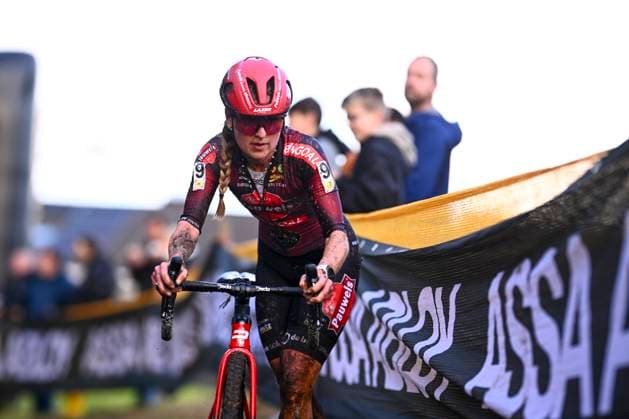 Telenet Superprestige cyclocross Deurne 2024 DEURNE, BELGIUM - NOVEMBER 11 : Betsema Denise (NED) of Pauwels Sauzen - Bingoal during the 3th leg of the women Telenet Superprestige cyclocross series 2024-2025 in Deurne, Belgium, 11 11 2024 Deurne Belgium  Copyright: xGvgx