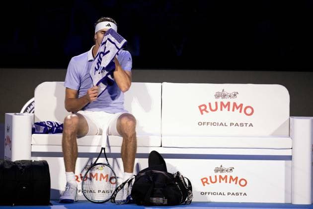Germany s Alexander Zverev during the singles tennis match of the ATP, Tennis Herren World Tour Finals against Russia s Andrey Rublev reacts at the Inalpi Arena in Turin, Italy - - Monday, November 11, 2024.  Copyright: xMarcoxAlpozzi LaPressex