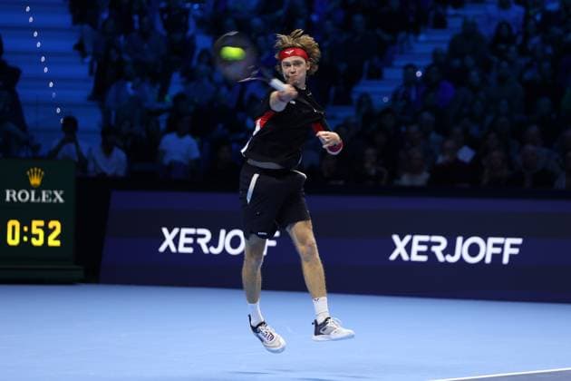 Alexander Zverev vs Andrey Rublev Andrey Rublev of Russia in action during the Round Robin singles match between Alexander Zverev of Germany and Andrey Rublev of Russia on Day two of the Nitto ATP, Tennis Herren World Tour Finals. Turin Inalpi Arena Italy Copyright: xMarcoxCanonierox