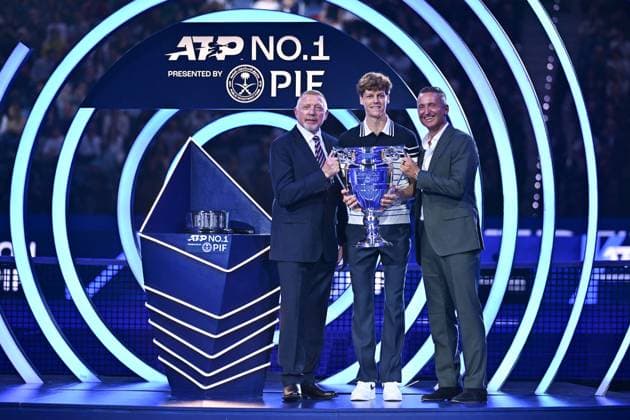 Nitto ATP, Tennis Herren Finals - Sinner Accepts ATP Year-End No. 1 Jannik Sinner (ITA) receives the Number one trophy at the 2024 Nitto ATP Finals in Torino, Italy, on November 11, 2024. Photo by Corinne Dubreuil ABACAPRESS.COM Turin Italy  Copyright: xDubreuilxCorinne ABACAx