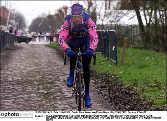 WALLERS(FRANCE), 13 04 2001 TRAINING VOOR PARIJS - ROUBAIX ENTRAINEMENT POUR PARIS - ROUBAIX LUDO DIERCKXSENS LAMPRE-DAIKIM PICTURE BY NICO VEREECKEN PHOTO NEWS PHOTO NEWS WALLERS FRANCE  Copyright: xNicoxVereeckenx NVPN130401_013.JPG LUDO DIERCKXSENS LAMPRE-DAIKIM