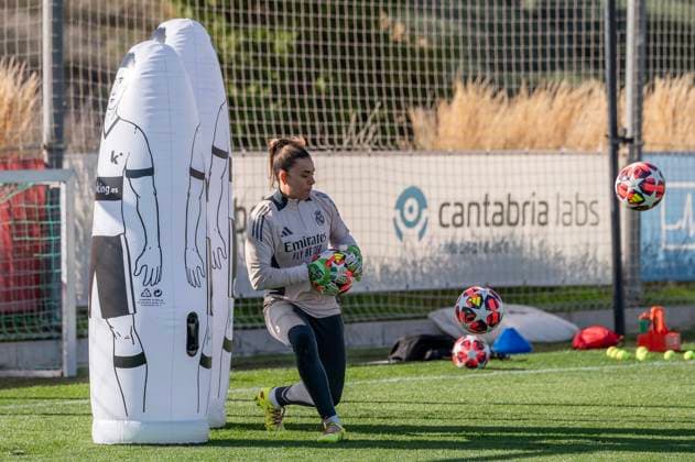 November 12, 2024, Valdebebas, Madrid, Spain: 1 MARoÂA ISABEL RODRoÂGUEZ (MISA) Valdebebas Spain - ZUMAc312 20241112_zsp_c312_002 Copyright: xOscarxManuelxSanchezx