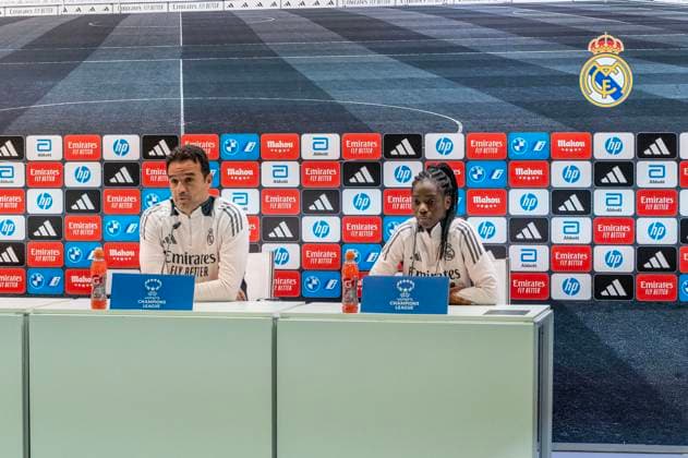 November 12, 2024, Valdebebas, Madrid, Spain: press conference, PK, Pressekonferenz prior to the Women s Champions League match Real Madrid Femenino - Football Club Twente, Real Madrid player NAOMIE FELLER and coach ALBERTO TORIL. Valdebebas Spain - ZUMAc312 20241112_zsp_c312_003 Copyright: xOscarxManuelxSanchezx