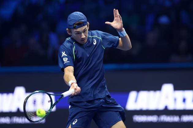 Daniil Medvedev vs Alex De Minaur Alex De Minaur of Australia in action during the Round Robin singles match between Daniil Medvedev of Russia and Alex De Minaur of Australia on Day three of the Nitto ATP, Tennis Herren finals 2024 at Inalpi Arena on November 12, 2024 in Turin, Italy. Torino Inalpi Arena Italy Copyright: xMarcoxCanonierox