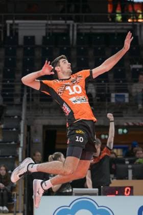 Berlin, Germany 12 November 2024 CL Volleyball 2024 2025 Berlin Recycling Volleys vs ACH Volley Ljubljana In the picture Daniel Malescha BR Volleys smashing in the warmup Copyright: xFotostandx xReuhlx