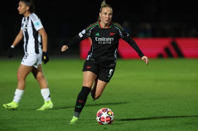 CALCIO - Champions League Women - Juventus Women vs Arsenal Beth Mead (Arsenal Women FC) during Juventus Women vs Arsenal, UEFA Champions League Women football match in Biella, Italy, November 12 2024 Biella Italy  Copyright: xIPAxSport ABACAx