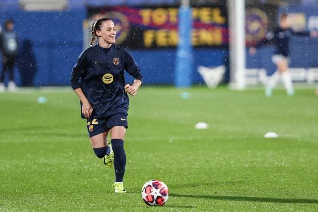 November 12, 2024, Sant Joan Despi, Barcelona, Spain: Ona Batlle of FC Barcelona, Barca Femenino warms up during the UEFA Women s Champions League 2024 25 Group Stage MD3, football match played between FC Barcelona and SKN St. Polten at Johan Cruyff Stadium on November 12, 2024 in Sant Joan Despi, Spain. Sant Joan Despi Spain - ZUMAa181 20241112_zaa_a181_056 Copyright: xJavierxBorregox