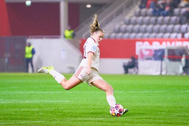 Georgia Stanway 31, FC Bayern Munich at the match FC Bayern Munich v Valerenga IF, Football, UEFA Women s Champions League 2024 2025, Matchday 3 on 12 11 2024 in Munich, FC Bayern Campus DFL and DFB regulations prohibit any use of photographs as image sequences and or quasi video Bayern Germany