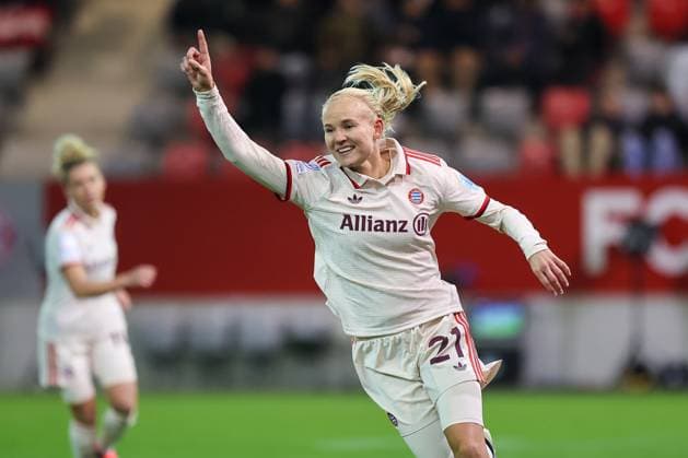 Celebration for the 1-0 goal by Pernille Harder FC Bayern Muenchen, 21 , Goal celebration, FC Bayern Muenchen vs Valerenga IF, Football, UEFA Women s Champions League, Group round, Matchday 3, 2024 2025 season, 12 11 2024, FC Bayern Muenchen vs Valerenga IF, Football, UEFA Women s Champions League, Group round, Matchday 3, 2024 2025 season, 12 11 2024 Muenchen Copyright: xEibner-Pressefoto JennixMaulx EP_JML