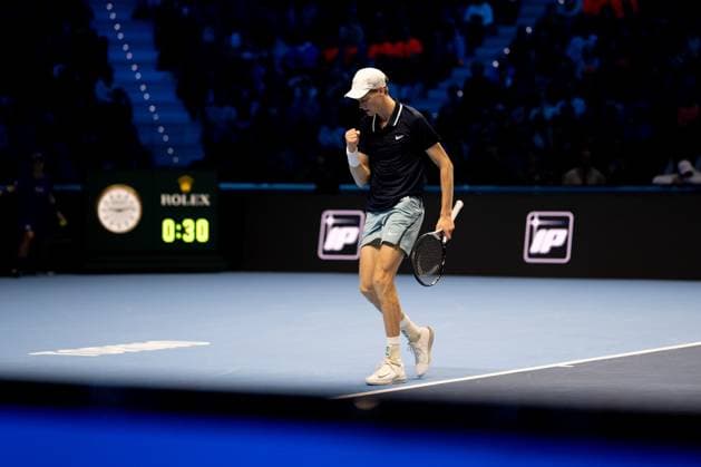 Italy s Jannik Sinner reacts during the singles tennis match of the ATP, Tennis Herren World Tour Finals against United States Taylor Fritz at the Inalpi Arena in Turin, Italy - - Tuesday, November 12, 2024.  Copyright: xMarcoxAlpozzi LaPressex