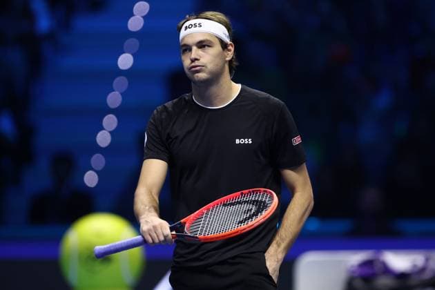 Jannik Sinner vs Taylor Fritz Taylor Fritz of USA looks dejected during the Round Robin singles match between Jannik Sinner of Italy and Taylor Fritz of USA on Day three of the Nitto ATP, Tennis Herren World Tour Finals. Turin Inalpi Arena Italy Copyright: xMarcoxCanonierox