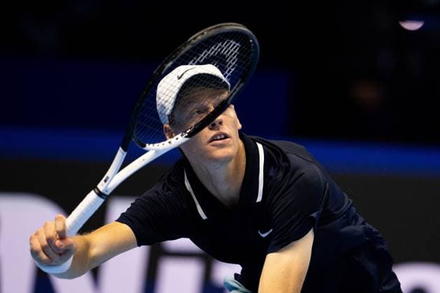 Italy s Jannik Sinner returns the ball to United States Taylor Fritz& xa0;during& xa0;their singles tennis match of the ATP, Tennis Herren World Tour Finals at the Inalpi Arena, in Turin, Italy - - Tuesday, November 12, 2024.  Copyright: xMarcoxAlpozzi LaPressex