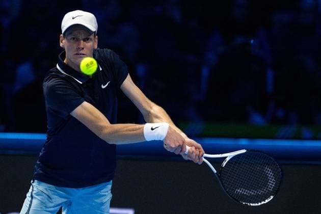 Italy s Jannik Sinner returns the ball to United States Taylor Fritz& xa0;during& xa0;their singles tennis match of the ATP, Tennis Herren World Tour Finals at the Inalpi Arena, in Turin, Italy - - Tuesday, November 12, 2024.  Copyright: xMarcoxAlpozzi LaPressex