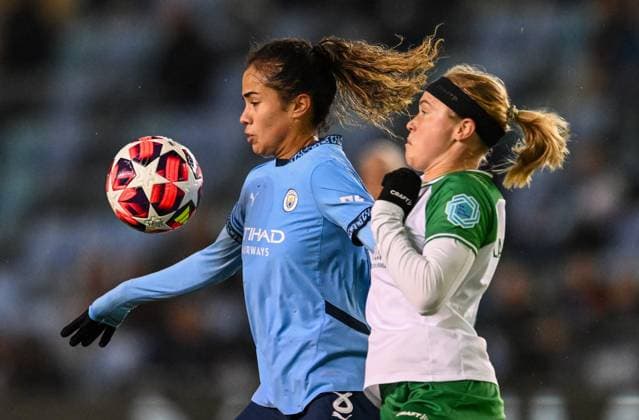 Manchester City Women v Hammarby Fotboll Women UEFA Womens Champions League Mary Fowler of Manchester City women and Julie Blakstad of Hammarby Fotboll Women during the UEFA Womens Champions League Group D match at Joie Stadium, Manchester UK Newspapers OUT Copyright: xKarlxVallantinex FIL-20930-0042