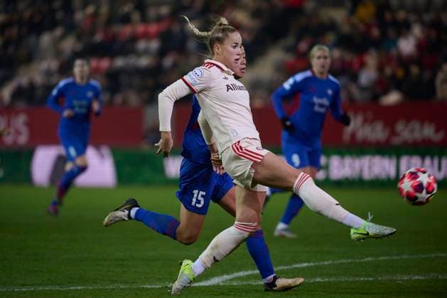 2024 25 UEFA Women™s Champions League FC Bayern Munich Women vs Valerenga Oslo, Croup C, Matchday 3, Season 2024 2025, FC Bayern Munich Women vs Valerenga Oslo, GER, 2024 11 12, FC Bayern Campus Munich, GWINN Giulia FC Bayern Munich 7 , sportworld Munich FC Bayern Campus Bayern Germany