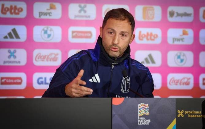 Belgium s head coach Domenico Tedesco pictured during a training session of Belgian national soccer team Red Devils, ahead of tomorrow game against Italy in the Nations League group phase, Wednesday 13 November 2024 in Tubize. VIRGINIExLEFOUR  x105307108x