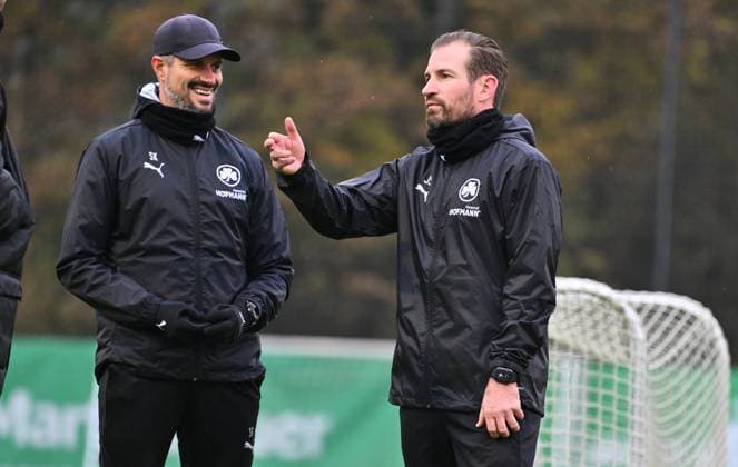 13 11 2024 Soccer 2 Bundesliga Season 2024 2025 SpVgg Greuther Fürth Fuerth Kleeblatt Training xwoxzix Stefan Kleineheismann Co Coach SpVgg Greuther Fürth Jan Siewert Coach SpVgg Greuther Fürth