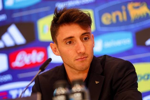Italian National Football Team Media Activities 13 11 2024 BRUSSELS, BELGIUM - NOVEMBER 13 : Andrea Cambiaso defender of Italy pictured during the press conference, PK, Pressekonferenz prior to the upcoming UEFA Nations League game between Belgium and Italy on November 13, 2024 in Brussels, Belgium, 13 11 2024 Brussels Belgium  Copyright: xTomasxSiskx