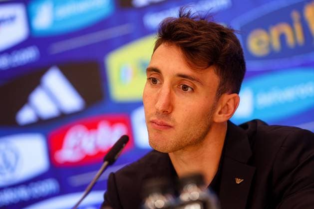 Italian National Football Team Media Activities 13 11 2024 BRUSSELS, BELGIUM - NOVEMBER 13 : Andrea Cambiaso defender of Italy pictured during the press conference, PK, Pressekonferenz prior to the upcoming UEFA Nations League game between Belgium and Italy on November 13, 2024 in Brussels, Belgium, 13 11 2024 Brussels Belgium  Copyright: xTomasxSiskx