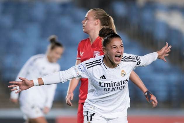 UEFA Women s Champions League - Real Madrid vs FC Twente MADRID, SPAIN -November 13: Carla Camacho of Real Madrid women celebrates a goal during the UEFA Women s Champions League match between Real Madrid and FC Twente at Alfredo Di Stefano stadium in Madrid. (Photo by Guillermo Martinez) Madrid Alfredo Di Stefano Stadium Spain Copyright: xGuillermoxMartinezx