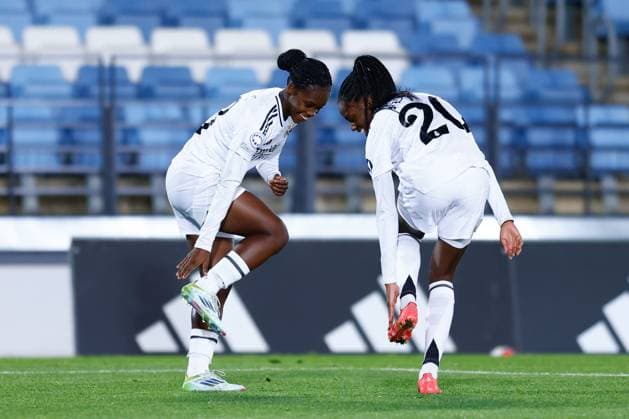 November 13, 2024, Valdebebas, Madrid, SPAIN: Naomie Feller of Real Madrid celebrates a goal with teammates during the UEFA Womenâ€⠢s Champions League, Group B, football match played between Real Madrid and FC Twente at Alfredo Di Stefano stadium on November 13, 2024, in Valdebebas, Madrid, Spain. Valdebebas SPAIN - ZUMAa181 20241113_zaa_a181_053 Copyright: xDennisxAgyemanx