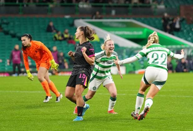 Murphy Agnew of Celtic celebrates with Lucy Ashworth-Clifford of Celtic after scoring to give Celtic a 1-0 lead. Celtic Women v Chelsea Women, UEFA Women s Champions League, Group B, Football, New Celtic Park, Glasgow, Scotland, UK - 13 Nov 2024 EDITORIAL USE ONLY No use with unauthorised audio, video, data, fixture lists, club league logos or live services. Online in-match use limited to 120 images, no video emulation. No use in betting, games or single club league player publications. Copyright: xStuartxWallace Shutterstockx 14902036l