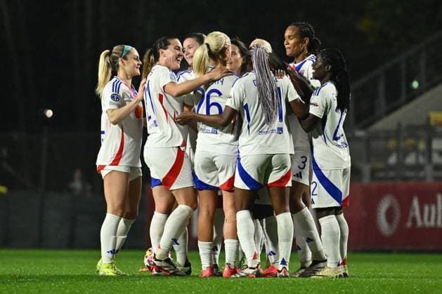 Melchie Dumornay of Olympique Lyonnais celebrates after scoring the gol of 0-2 during Group A - Day 3 - UEFA Women s Champions League 2023 24 between A.S. Roma and Olympique Lyonnais at the Tre Fontane Stadium on November 13, 2024 in Rome, Italy.  Copyright: xDomenicoxCippitelli IPAxSportx x xx IPA_51529066 IPA_Agency_IPA51529066
