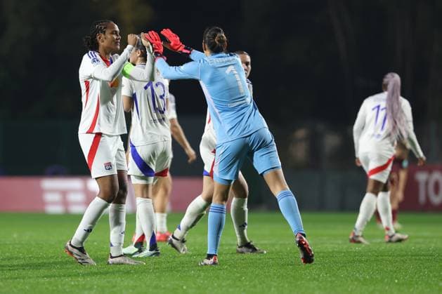 UEFA Women s Champions League 2024-2025 : As Roma Women™s vs Olympique Lyonnais women™s at TRE FONTANE STADIUM Rome, Italy 13.11.2024: Christiane Endler of Lyonnais during the UEFA Women s Champions League 2024-2025 football match between As Roma Women™s vs Olympique Lyonnais women™s at Tre Fontane stadium in Rome. Rome TRE FONTANE STADIUM italy italy Copyright: xmarcoxiacobucci