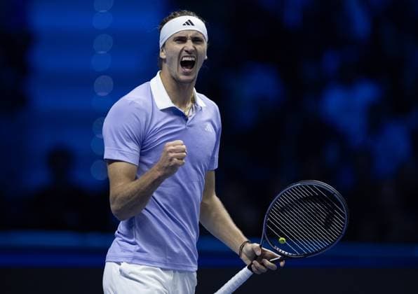 Sport Bilder des Tages Alexander Zverev of Germany celebrates Nitto ATP, Tennis Herren Finals, Day 7, Tennis, Inalpi Arena, Turin, Italy 16 Nov 2024  Copyright: xEllaxLing Shutterstockx 14893646a