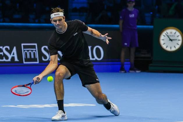 November 14, 2024, Turin, Italy: Taylor Fritz of United States seen in actions during Men s Singles Group Stage match against Alex De Minaur of Australia on day five of the Nitto ATP, Tennis Herren Finals 2024 at Inalpi Arena Turin Italy - ZUMAs197 20241114_aaa_s197_116 Copyright: xFabrizioxCarabellix