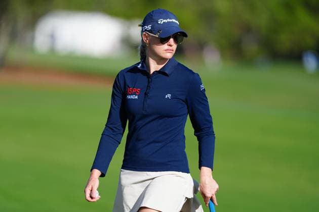 BELLEAIR, FL - NOVEMBER 14: LPGA, Golf Damen player Charley Hull putts on the 13th hole on November 14, 2024, during the first round of the LPGA The ANNIKA driven by Gainbridge at Pelican Golf Club in Belleair, Florida. (Photo by Brian Spurlock Icon Sportswire) GOLF: NOV 14 LPGA The ANNIKA driven by Gainbridge at Pelican EDITORIAL USE ONLY Icon24111472