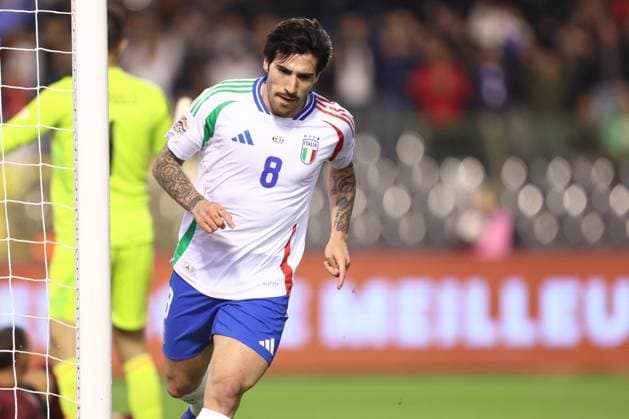Belgium v Italy - UEFA Nations League 14 11 2024 BRUSSELS, BELGIUM - NOVEMBER 14 : Tonali Sandro midfielder of Italy celebrating scoring a goal during the UEFA Nations League tournament League A Phase Group A2 match between Belgium and Italy on November 14, 2024 in Brussels, Belgium, 14 11 2024 Brussels Belgium  Copyright: xTomasxSiskx