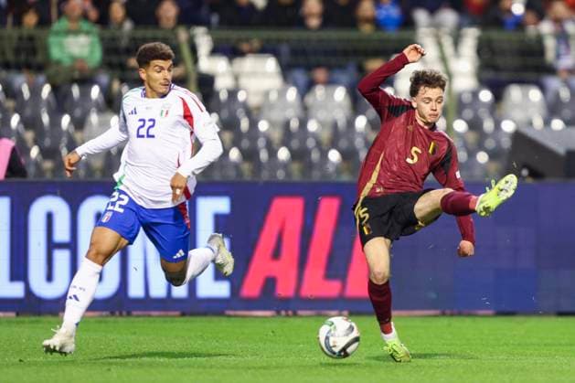 Belgium v Italy - UEFA Nations League 14 11 2024 BRUSSELS, BELGIUM - NOVEMBER 14 : De Cuyper Maxim midfielder of Belgium in action during the UEFA Nations League tournament League A Phase Group A2 match between Belgium and Italy on November 14, 2024 in Brussels, Belgium, 14 11 2024 Brussels Belgium  Copyright: xTomasxSiskx