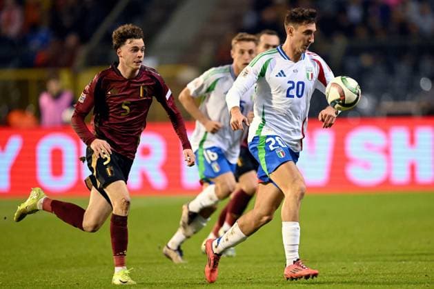 BRUSSELS - (l-r) Maxim de Cuyper of Belgium, Andrea Cambiaso of Italy during the UEFA Nations League match between Belgium and Italy at the King Baudouin Stadium on Nov. 14, 2024 in Brussels, Belgium. ANP Hollandse Hoogte UEFA Nations League 2024 25 League A Group A2 2024 25 xVIxANPxSportx xGerritxvanxKeulenxIVx 513470105 originalFilename: 513470105.jpg