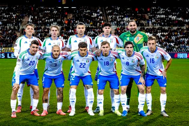 Teamphoto Italy, during the match Belgium Italy at the King Baudouin Stadiu for the UEFA Nations League League A Group A2 season 2024 2025 in BRUSSELS, Netherlands on 14 november 2024, photo by Marcel van Dorst EYE4images DeFodi Images not used in POL SRB CRO FRA GBR NED ITA USA Defodi 746 200369 Defodi-746 not used in POL SRB CRO FRA GBR NED ITA USA