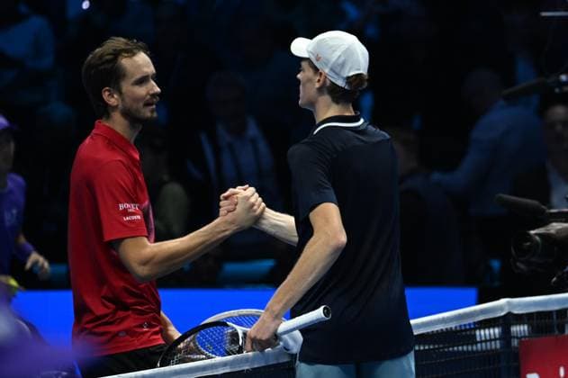 Foto IPP Massimo Rana Torino 14-11-2024 Tennis ATP, Tennis Herren Finals 2024 nella foto Jannik Sinner e daniel mendeved Italy Photo Press - World Copyright italy  Copyright: xR4924_italyphotopressx